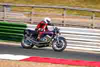 Vintage-motorcycle-club;eventdigitalimages;mallory-park;mallory-park-trackday-photographs;no-limits-trackdays;peter-wileman-photography;trackday-digital-images;trackday-photos;vmcc-festival-1000-bikes-photographs